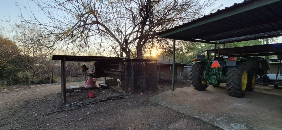 9 Bedroom Property for Sale in Rietfontein AH North West